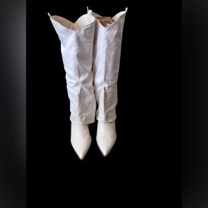 LuLus Knee high boots size 9 NWOT